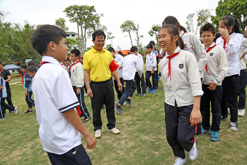 团队拓展快乐走——记南宁市 北湖小学 手拉手户外